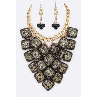 Textured Wooden Beads Statement Necklace Set