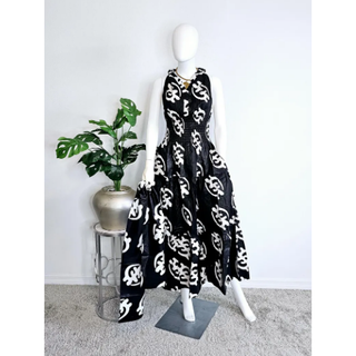 Gye Name Sleeveless Smocked Maxi Dress